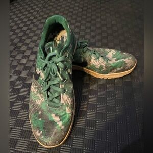 Nike Metcon 3 CrossFit training shoes camo limited